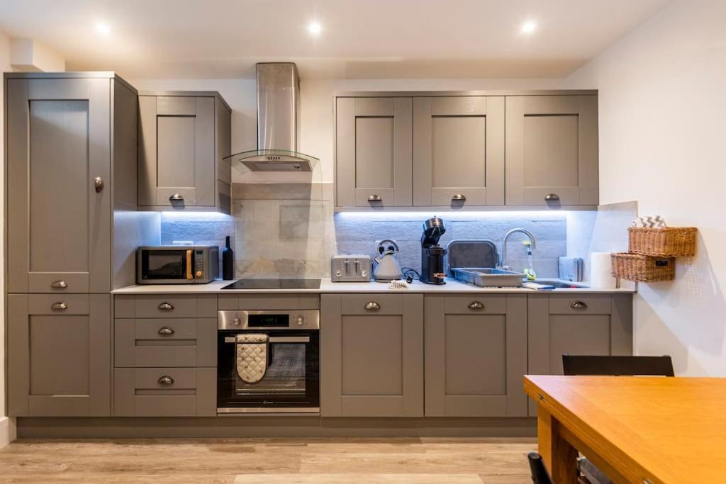 Comfortable Flat Close To The Beach Hove Exterior foto
